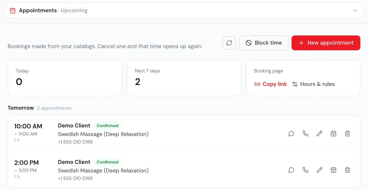Página “Appointments” con los botones “Block time” y “New appointment”, el conteo de hoy y de los próximos 7 días, la opción “Copy link” del link de reservas y las dos citas de mañana de Demo Client para un Swedish Massage, a las 10:00 AM y a las 2:00 PM, ambas confirmadas, con íconos para escribir, llamar, editar, reprogramar y borrar